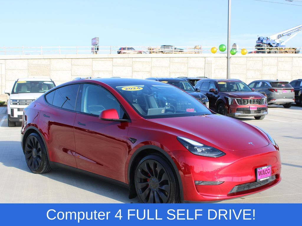 2024 TESLA Model Y