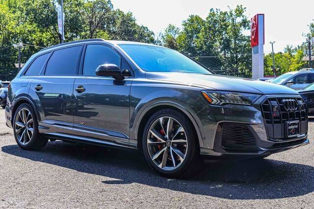 2023 AUDI SQ7