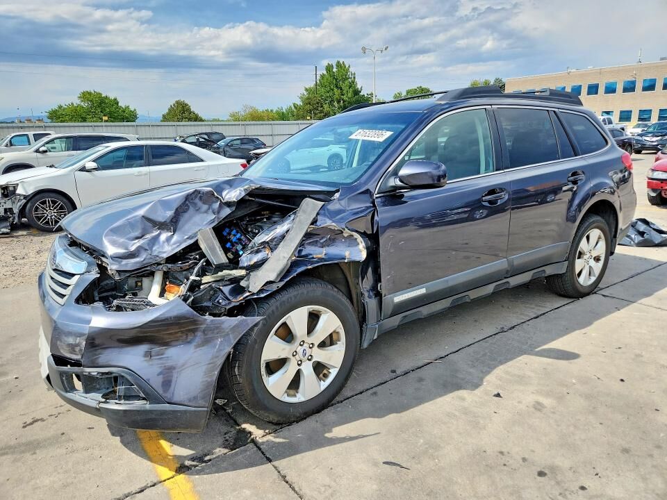 2012 SUBARU Outback