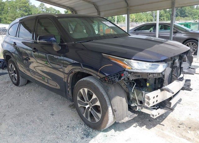 2020 TOYOTA Highlander