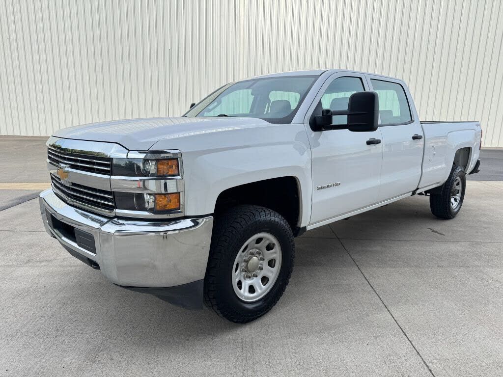 2018 CHEVROLET Silverado