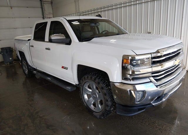 2017 CHEVROLET Silverado
