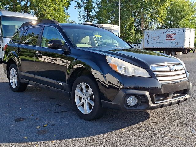 2014 SUBARU Outback