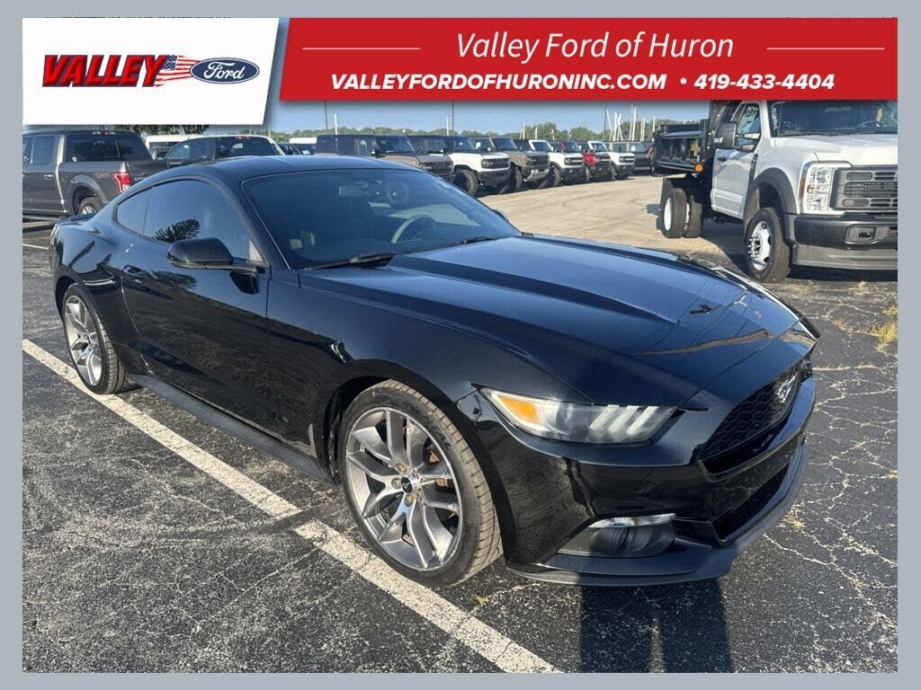 2015 FORD Mustang