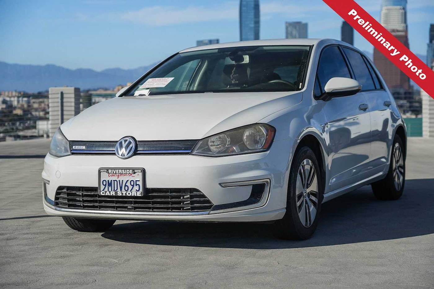 2016 VOLKSWAGEN e-Golf