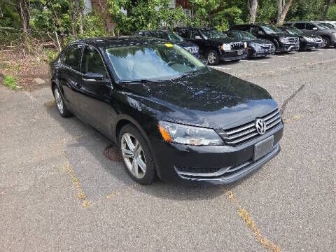 2014 VOLKSWAGEN Passat