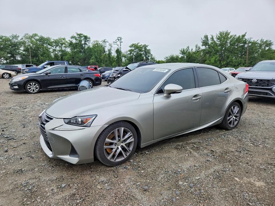 2020 LEXUS IS