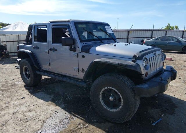 2013 JEEP Wrangler