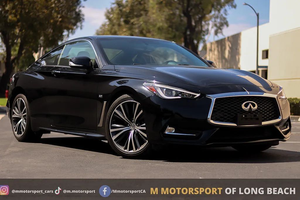 2018 INFINITI Q60