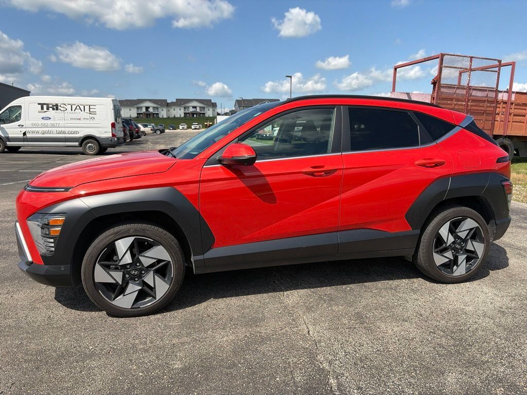 2024 HYUNDAI Kona