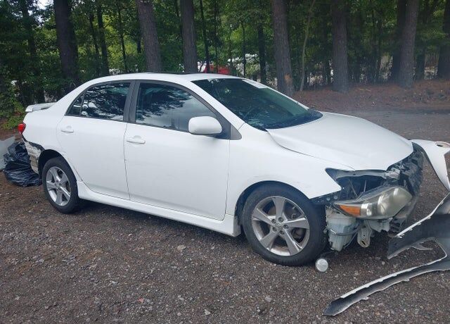 2012 TOYOTA Corolla