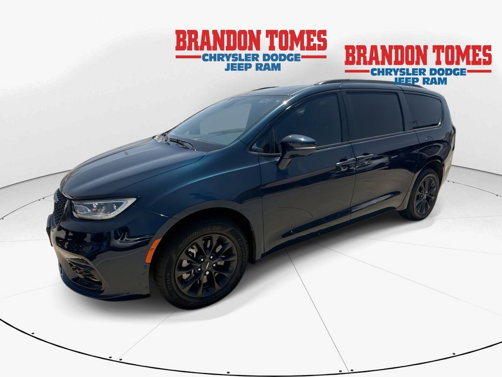 2021 CHRYSLER Pacifica