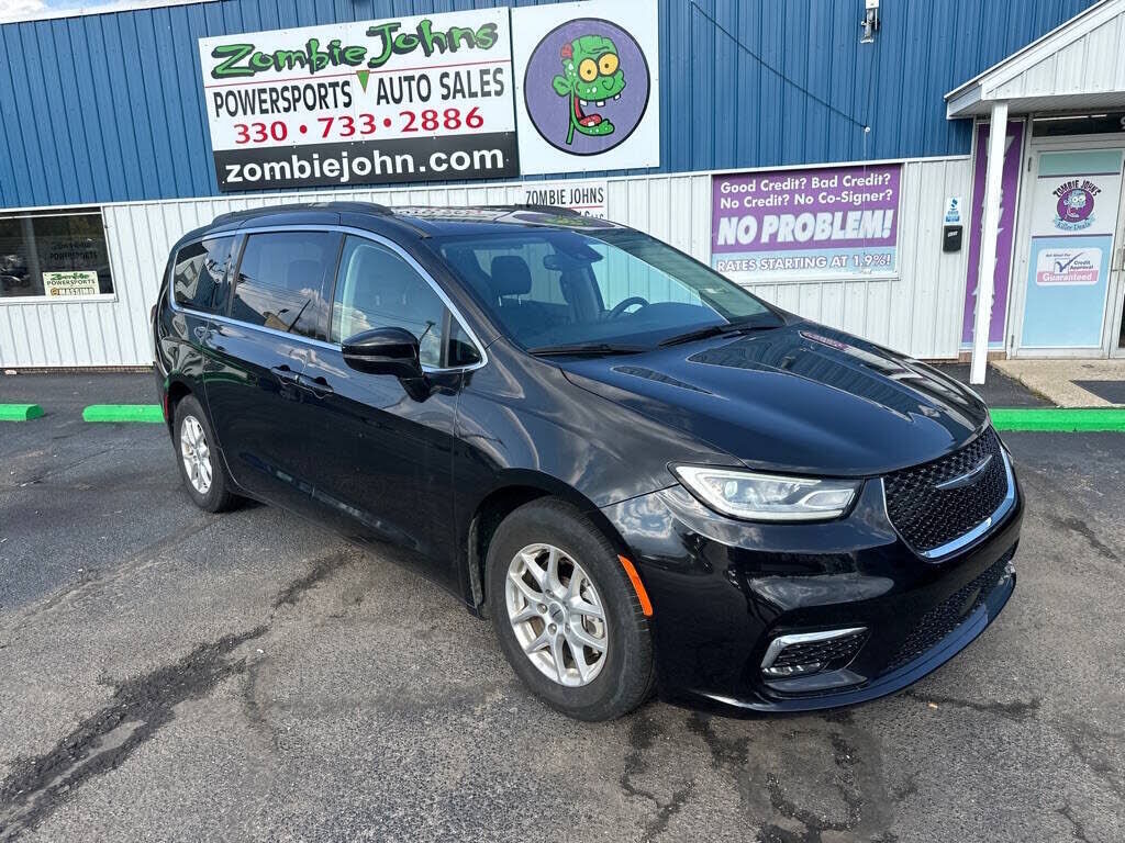 2022 CHRYSLER Pacifica