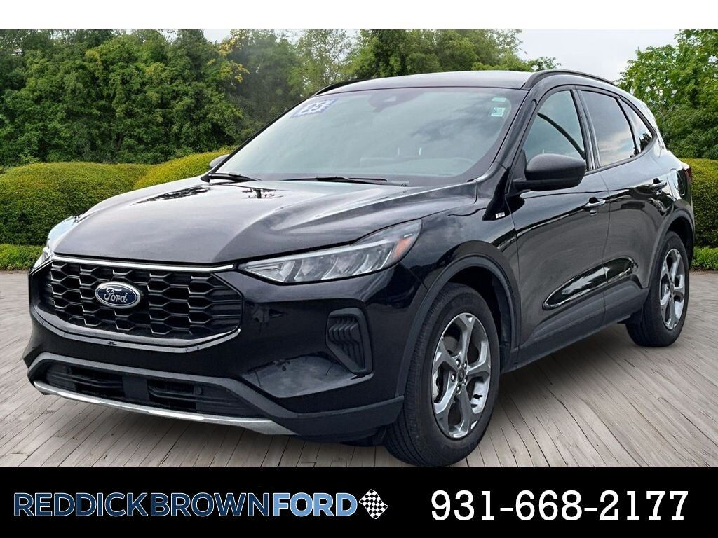 2025 FORD Escape