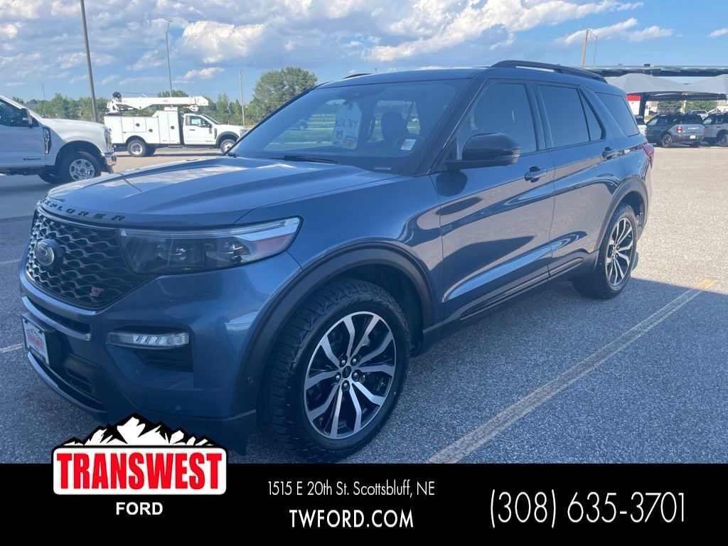 2020 FORD Explorer
