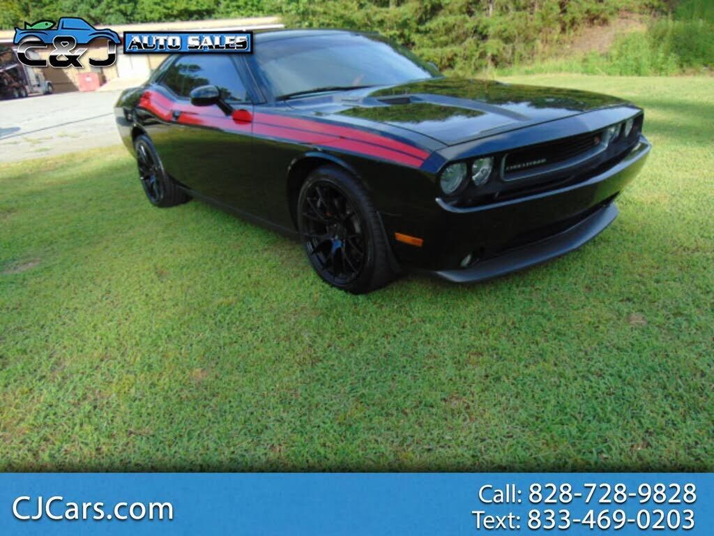 2012 DODGE Challenger
