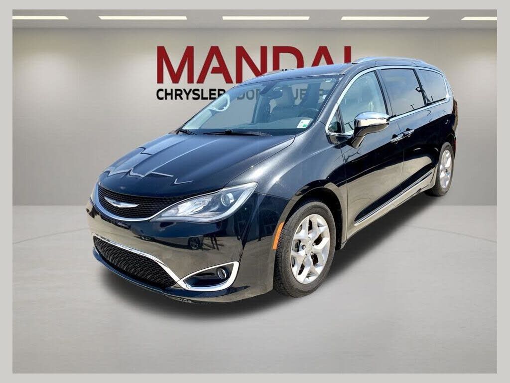 2020 CHRYSLER Pacifica