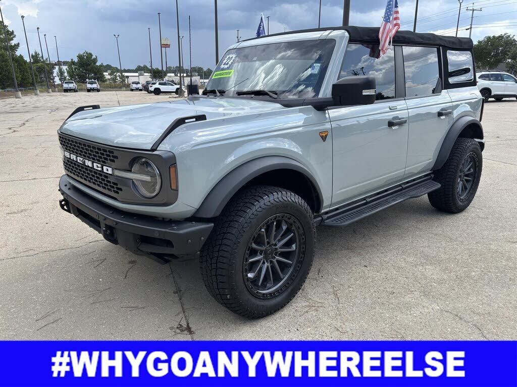 2022 FORD Bronco