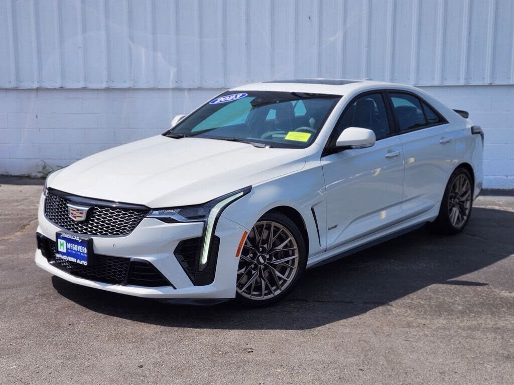 2023 CADILLAC CT4