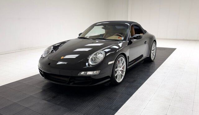 2005 PORSCHE 911
