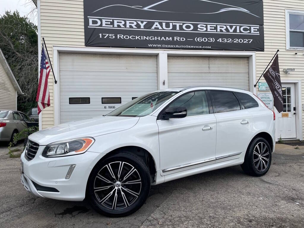 2017 VOLVO XC60