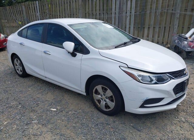2018 CHEVROLET Cruze