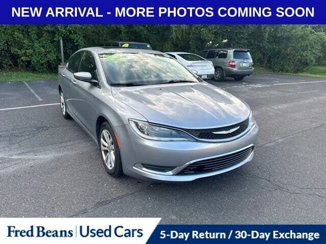 2016 CHRYSLER 200