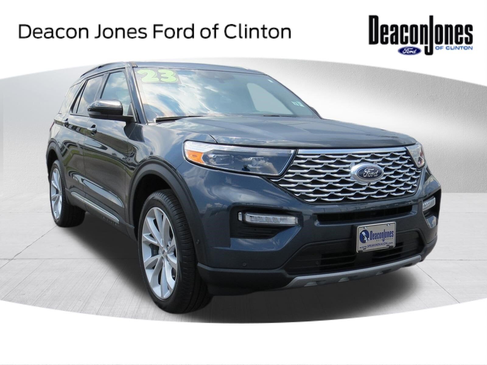 2023 FORD Explorer
