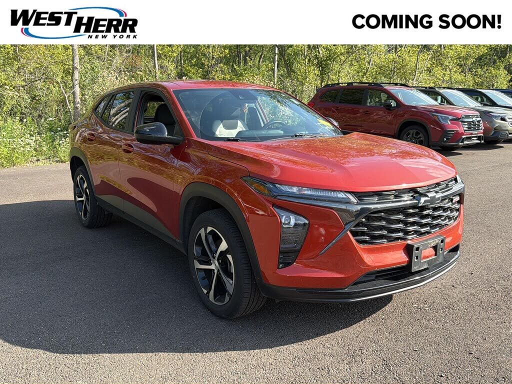 2024 CHEVROLET Trax