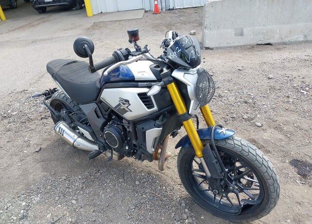 2022 CFMOTO CF700