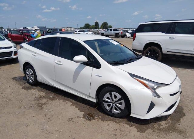 2018 TOYOTA PRIUS