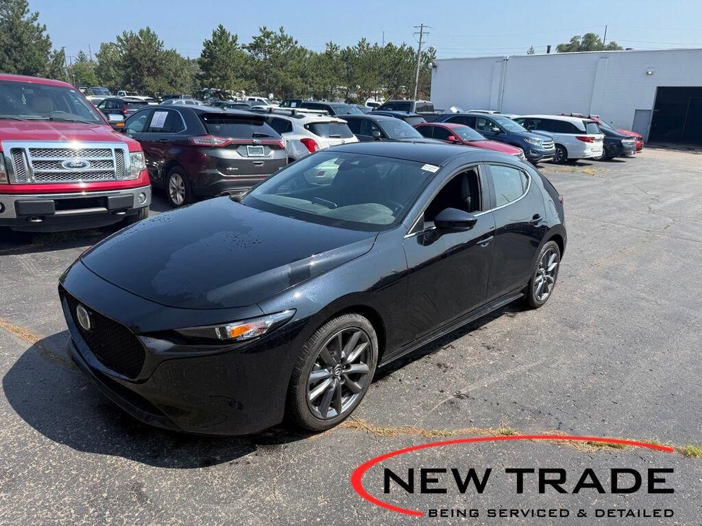 2023 MAZDA Mazda3