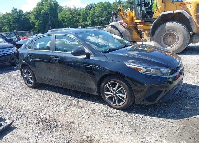 2023 KIA Forte