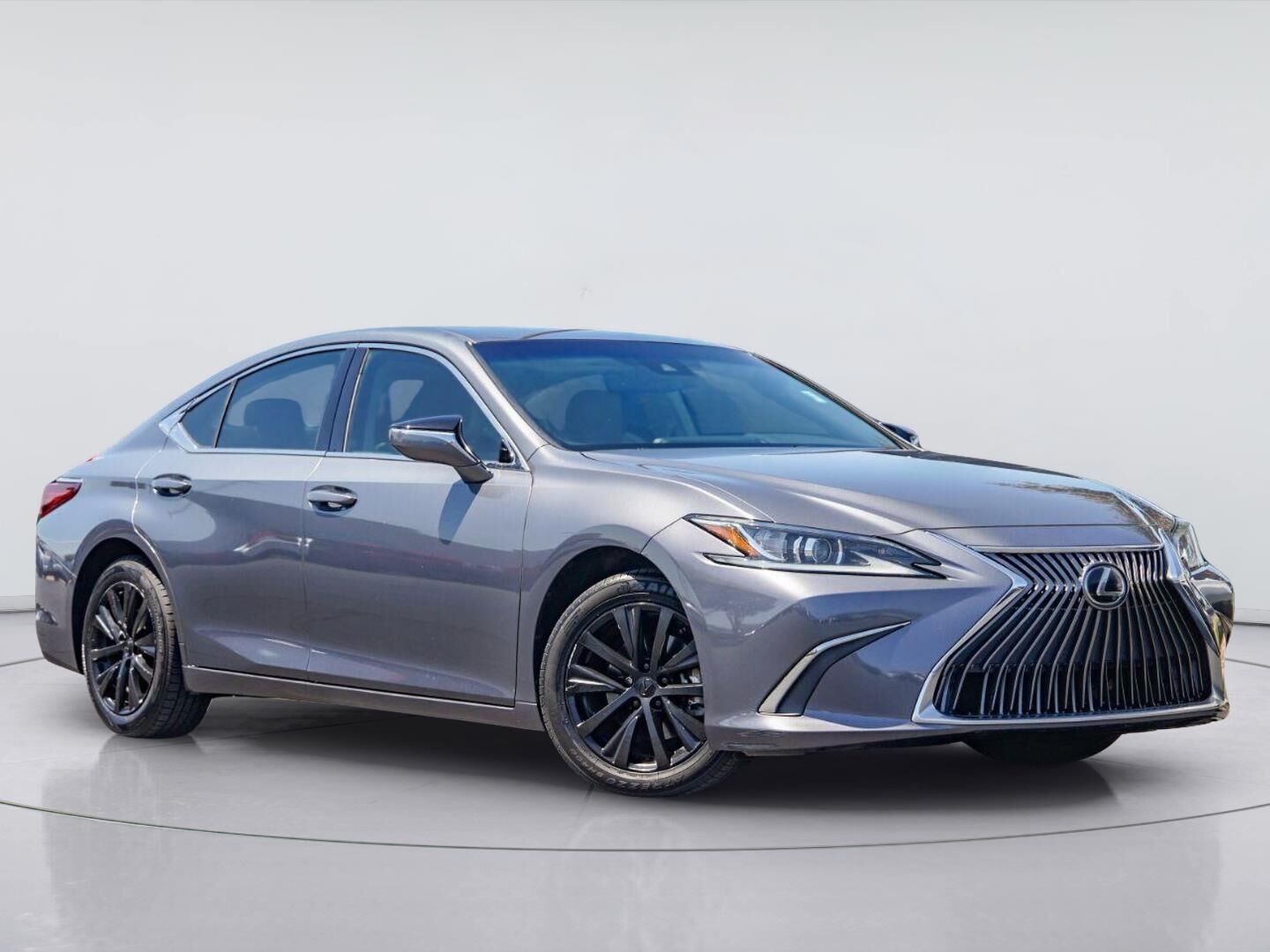 2019 LEXUS ES