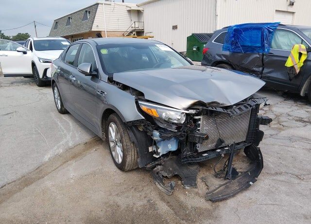 2016 KIA Optima