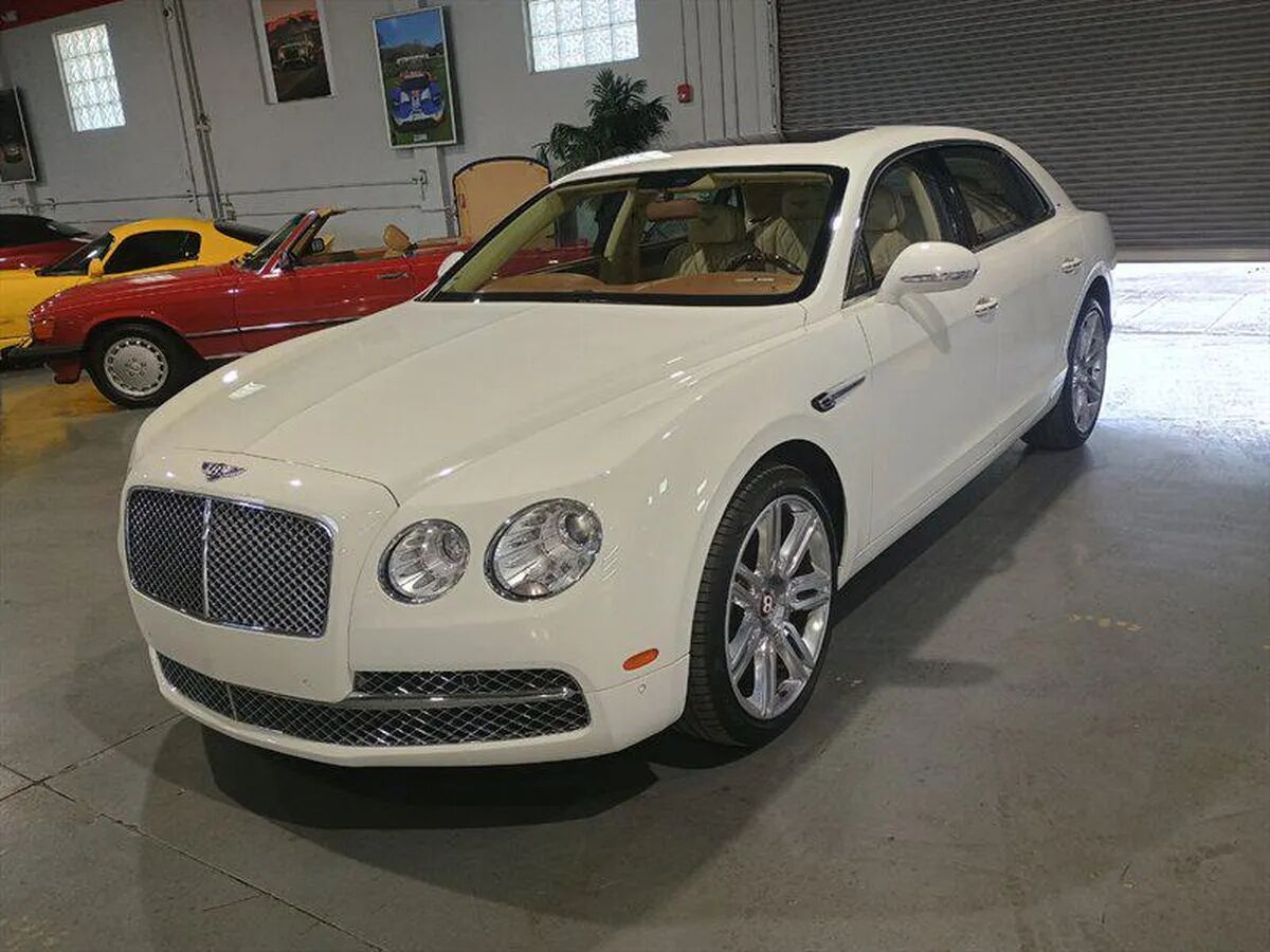 2016 BENTLEY Continental