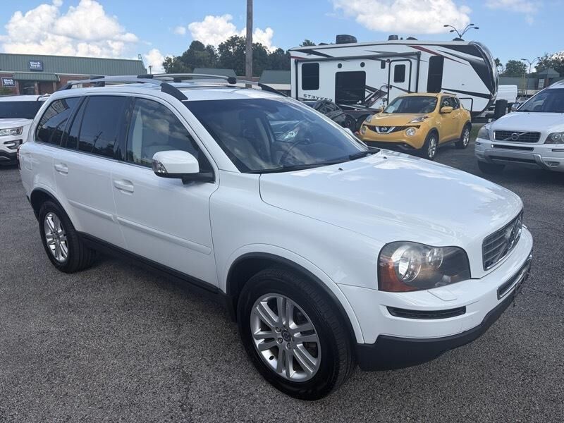 2011 VOLVO XC90