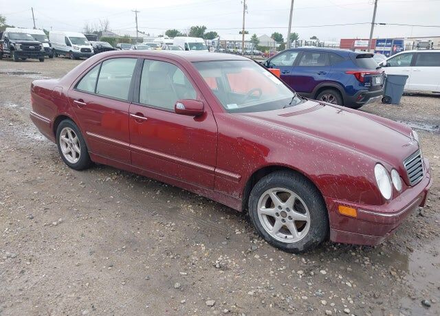 2000 MERCEDES-BENZ E-Class