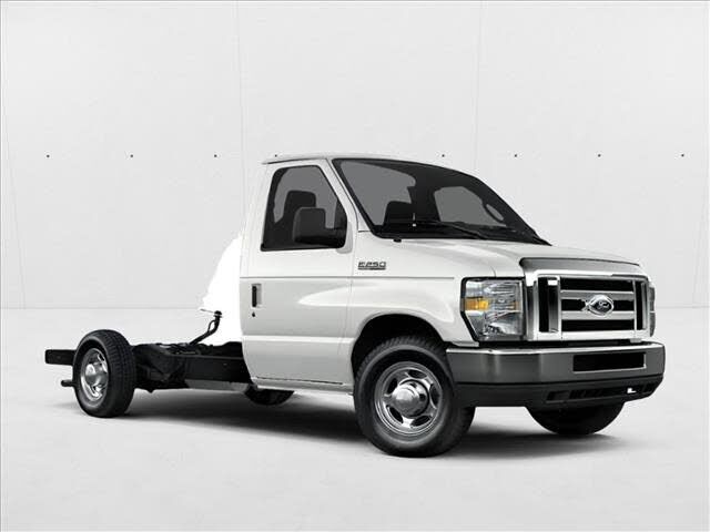 2013 FORD E-350