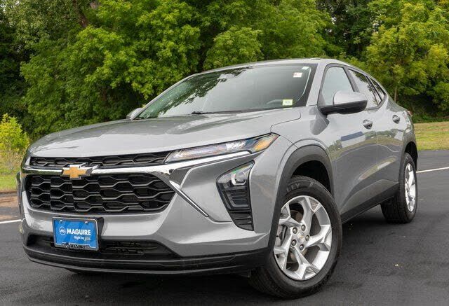 2024 CHEVROLET Trax