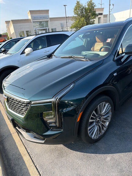 2024 CADILLAC XT4