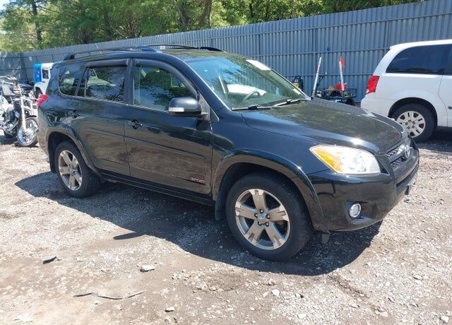 2011 TOYOTA RAV4