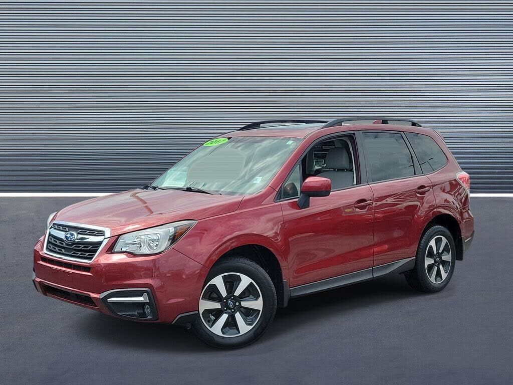 2017 SUBARU Forester