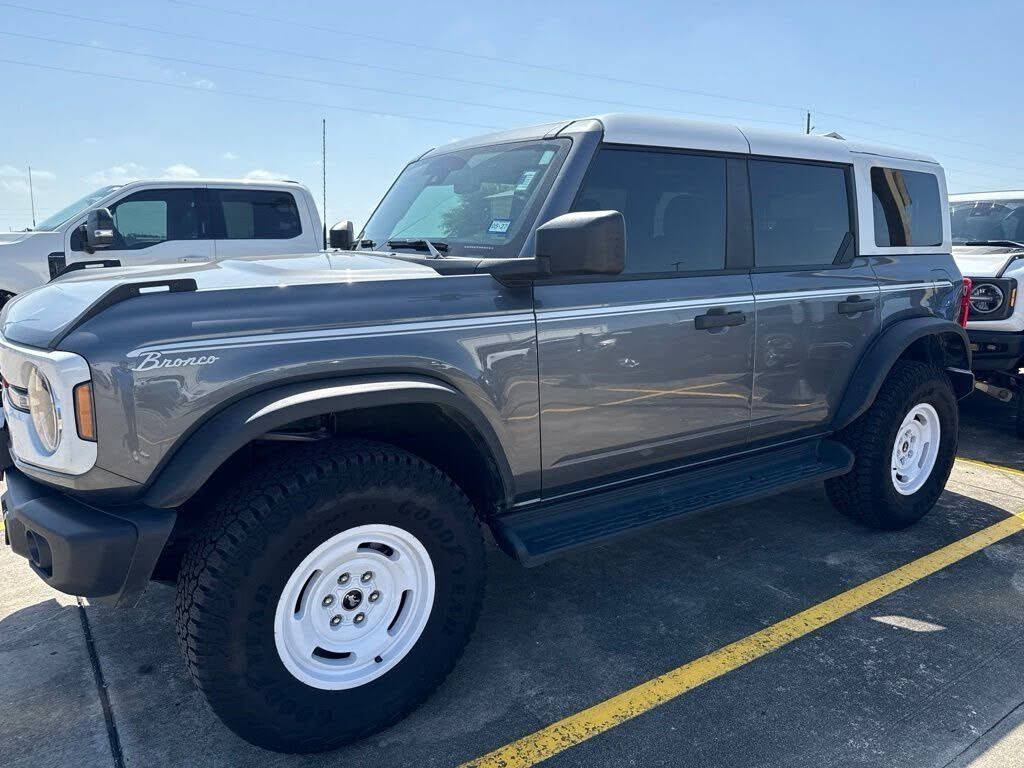 2025 FORD Bronco
