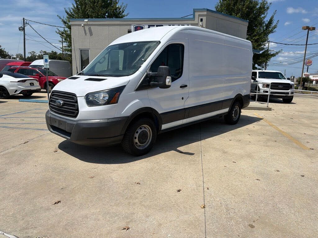 2018 FORD Transit
