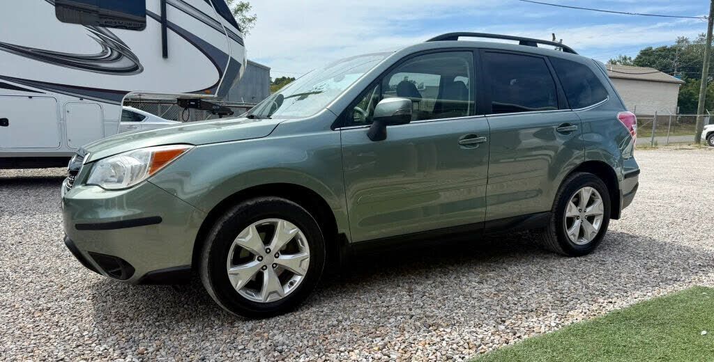2014 SUBARU Forester