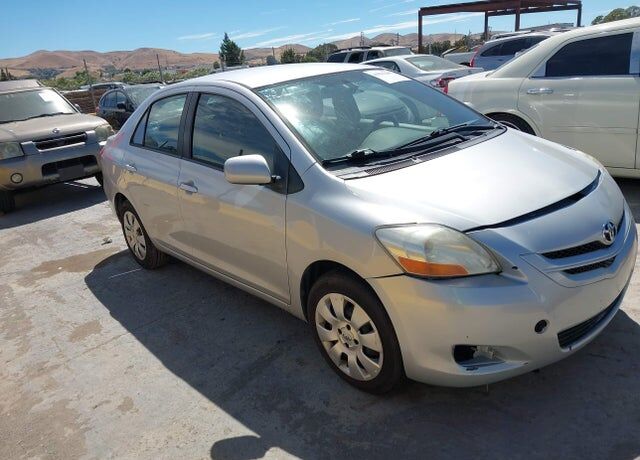 2008 TOYOTA Yaris