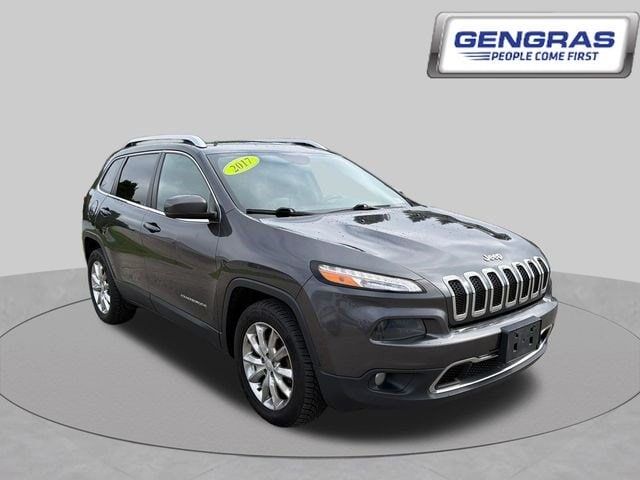 2017 JEEP Cherokee