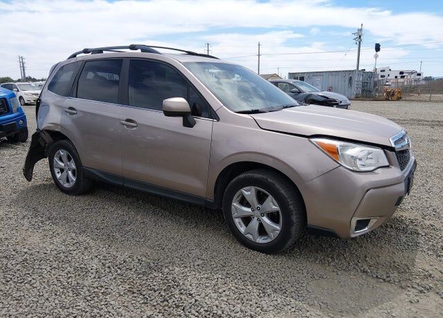 2014 SUBARU Forester
