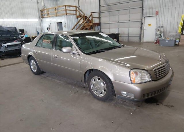 2002 CADILLAC Deville